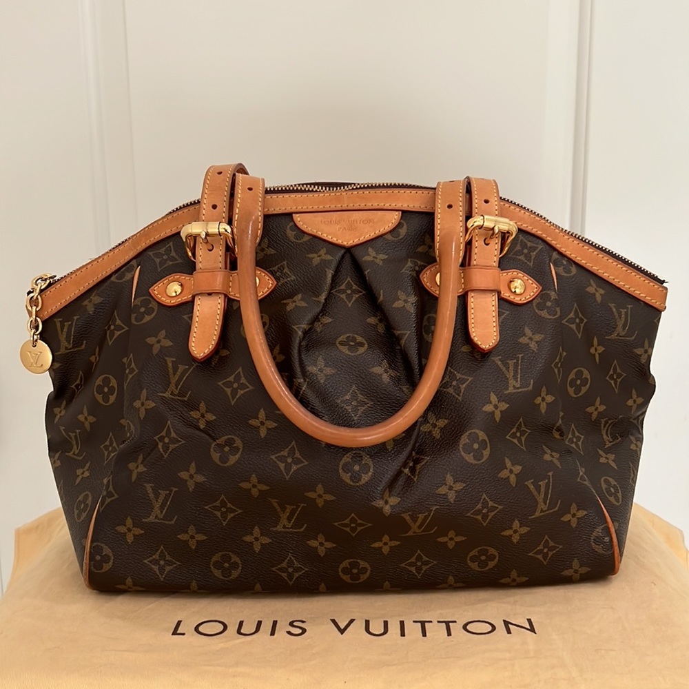 Authentic - Louis Vuitton Tivoli GM (Grand Modele) monogram